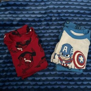 Baby Gap Marvel 12-18 months pajamas